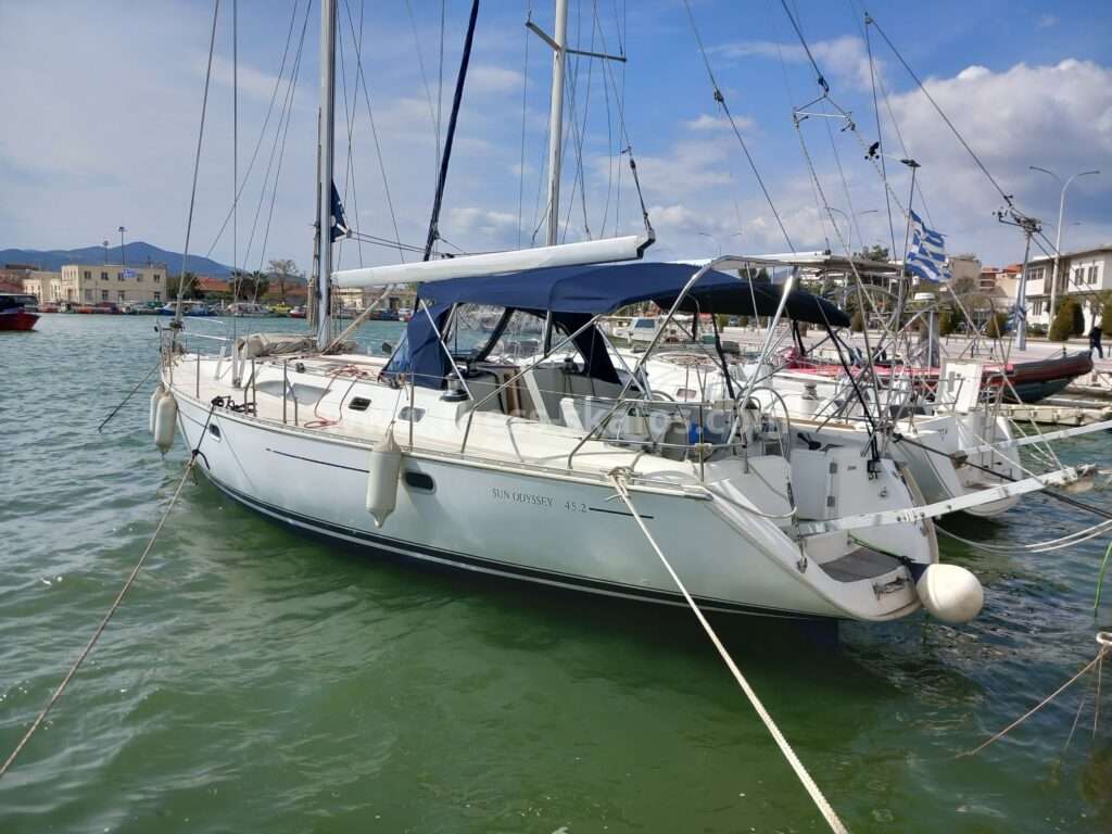 Jeanneau-45-3